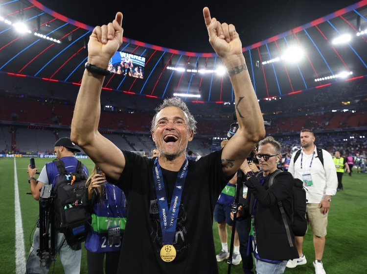 仅次于皇马、拜仁和巴萨！卡塔尔财团入主后，巴黎9次闯进欧冠8强