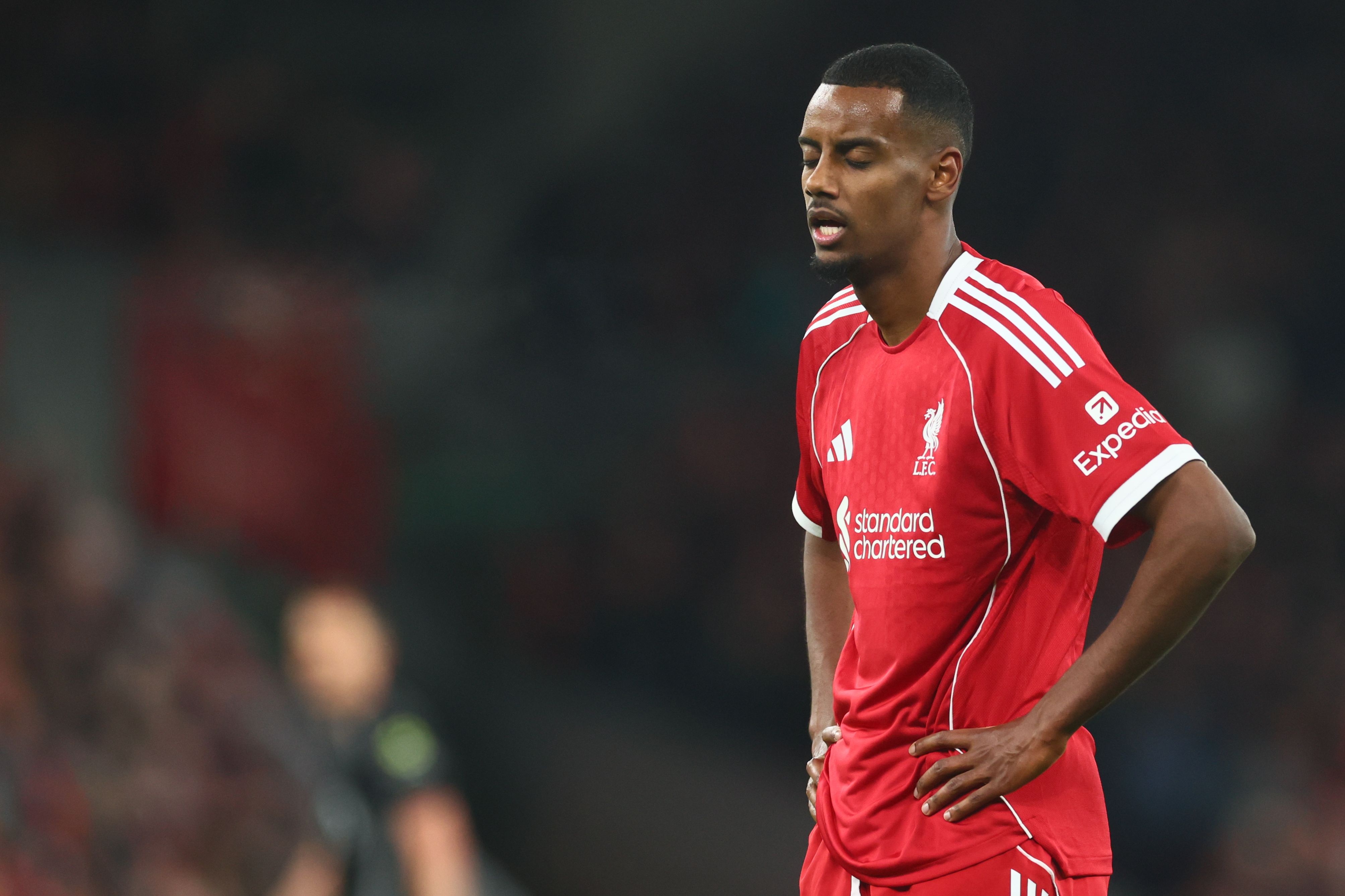 泰晤士：促成伊萨克交易的经纪人面临调查，他与切尔西违规案有关