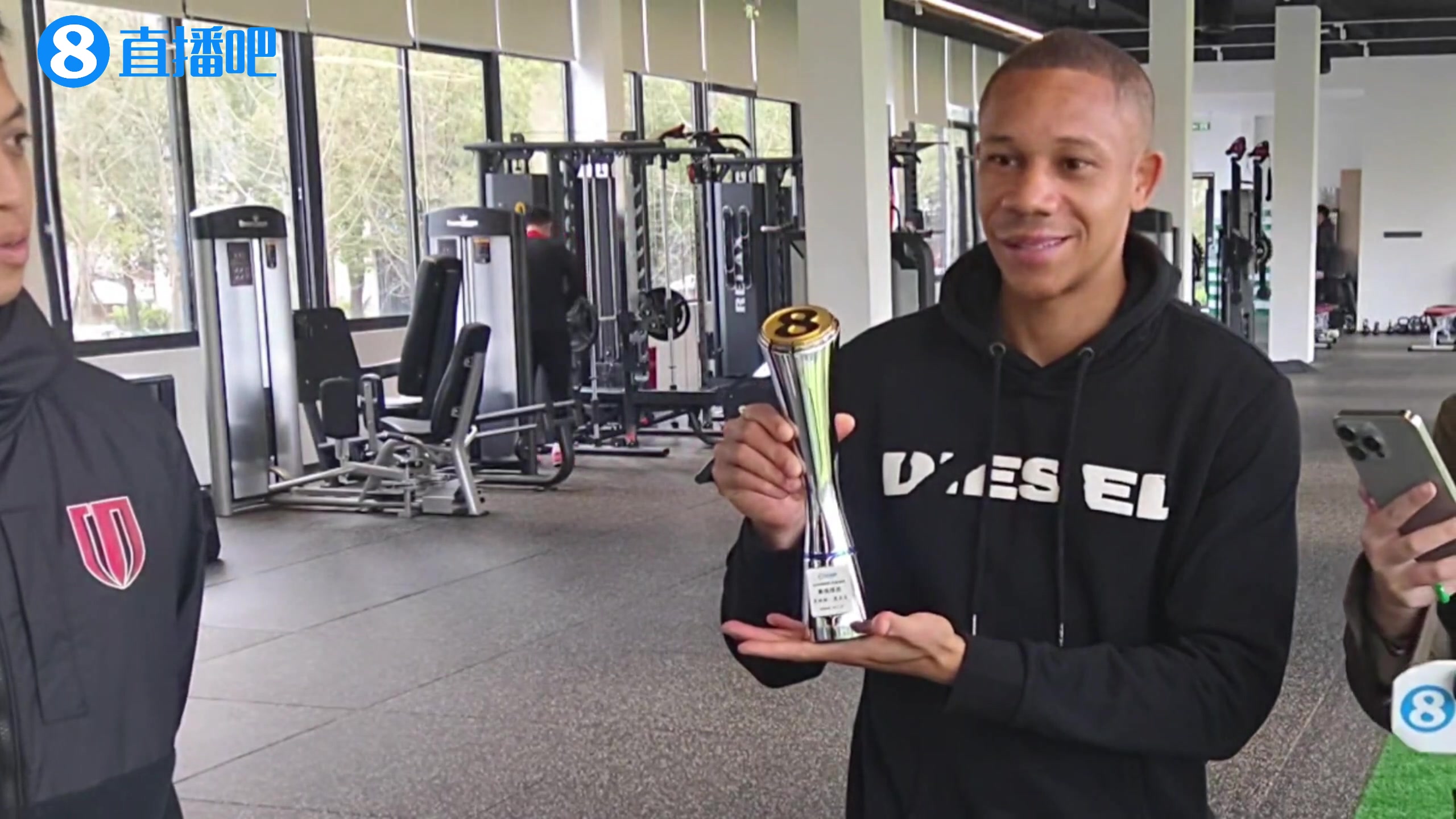 直播吧中超最佳|韦林顿·席尔瓦：荣誉分享给球迷 希望阿森纳夺冠