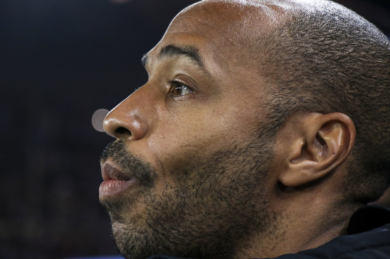 亨利盛赞巴萨：这是一场世界级地震 就像我们又拥有了梦之队