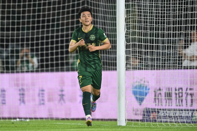 01年龄段首人!陶强龙完成中超百场里程碑,贡献14球8助攻