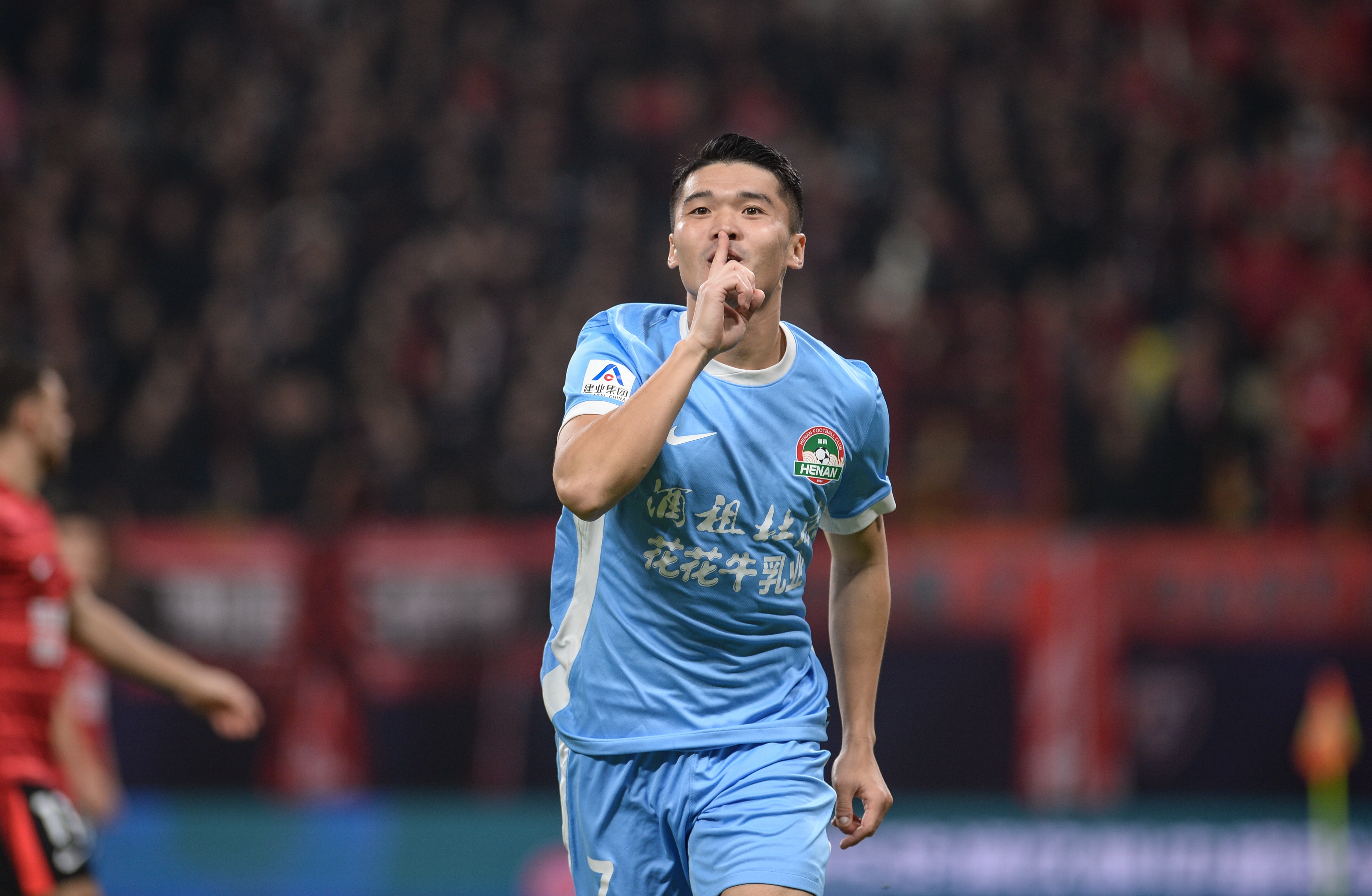 钟义浩谈战胜海港：不像外界说的爆冷，河南队现在有进攻也有防守