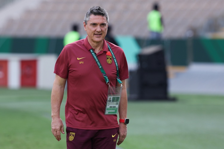 马德兴:U23国足内容胜过亚洲杯,球员表现差异在打不打联赛