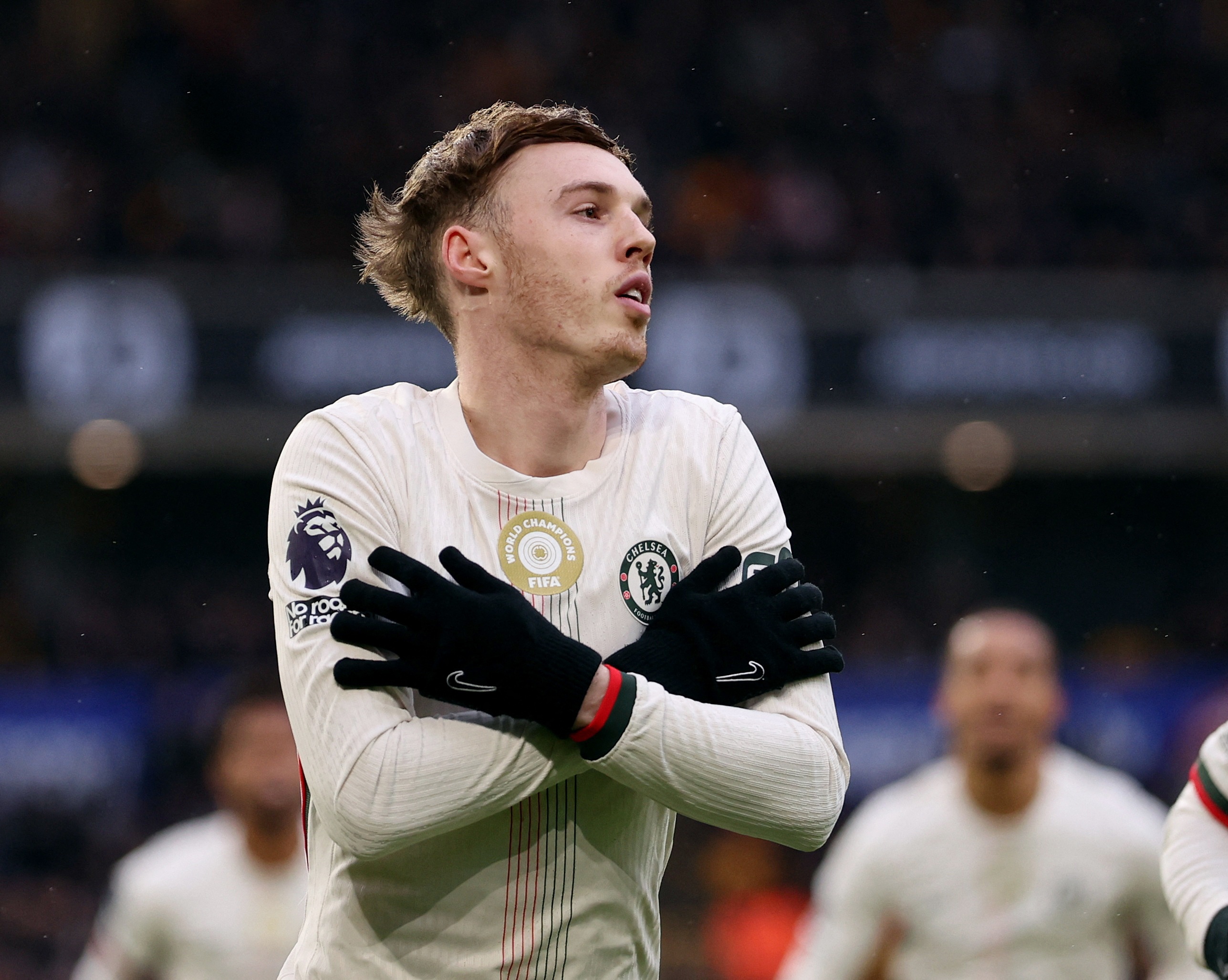 旧将：现在的位置不适合帕尔默，他应该踢10号位而不是边路