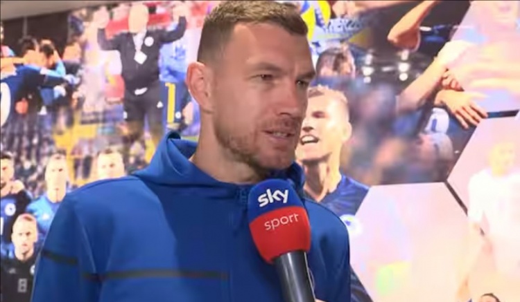 哲科:意大利国歌奏响波黑人该鼓掌,感激他们跟战后波黑踢友谊赛