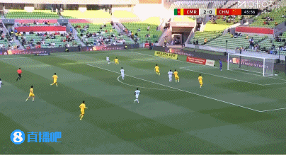 阿里乌姆内切后一脚打门被颜骏凌扑出,刘浩帆迅速解围