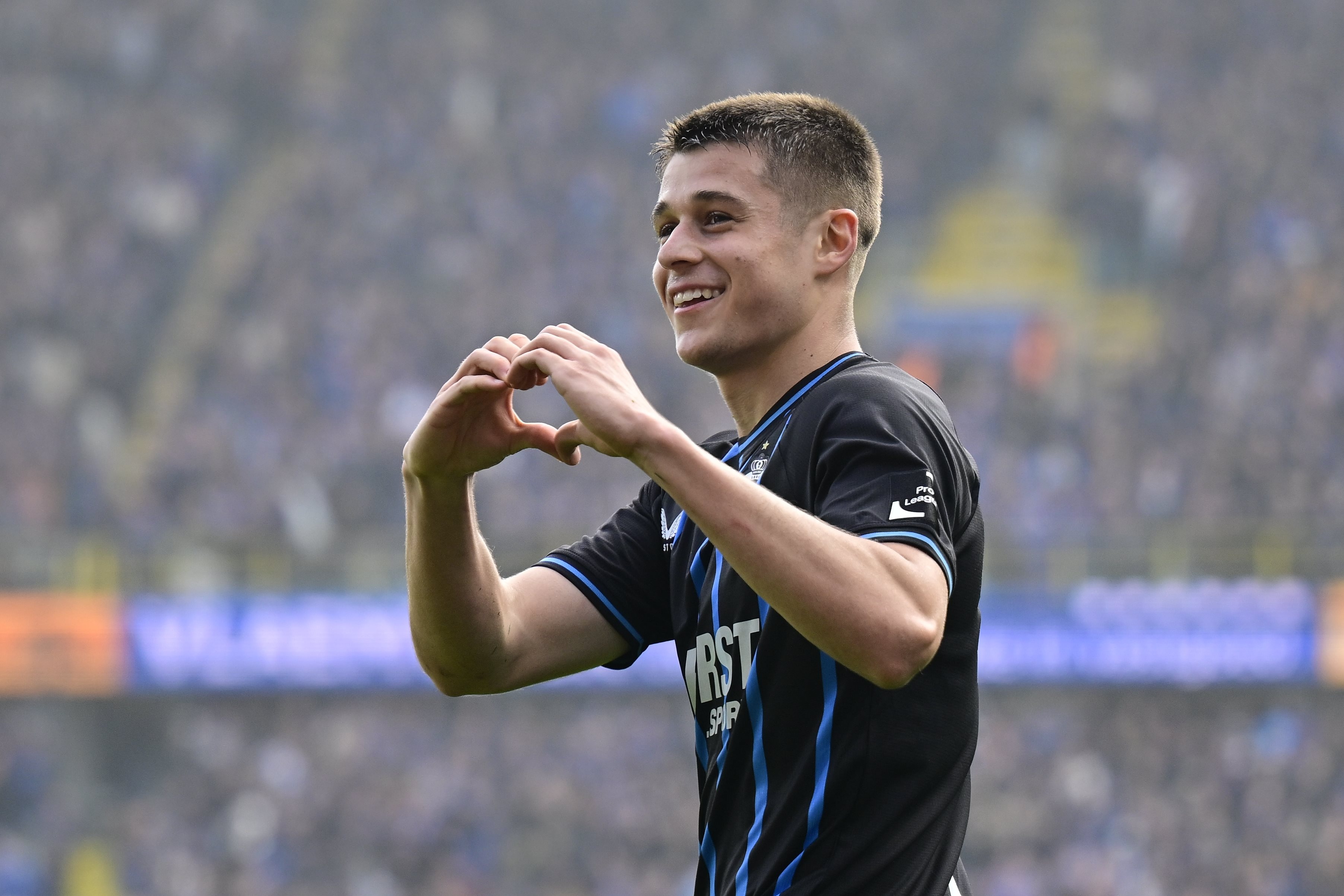 天空:阿森纳、热刺询价布鲁日前锋特雷索尔迪,多特、药厂亦有意