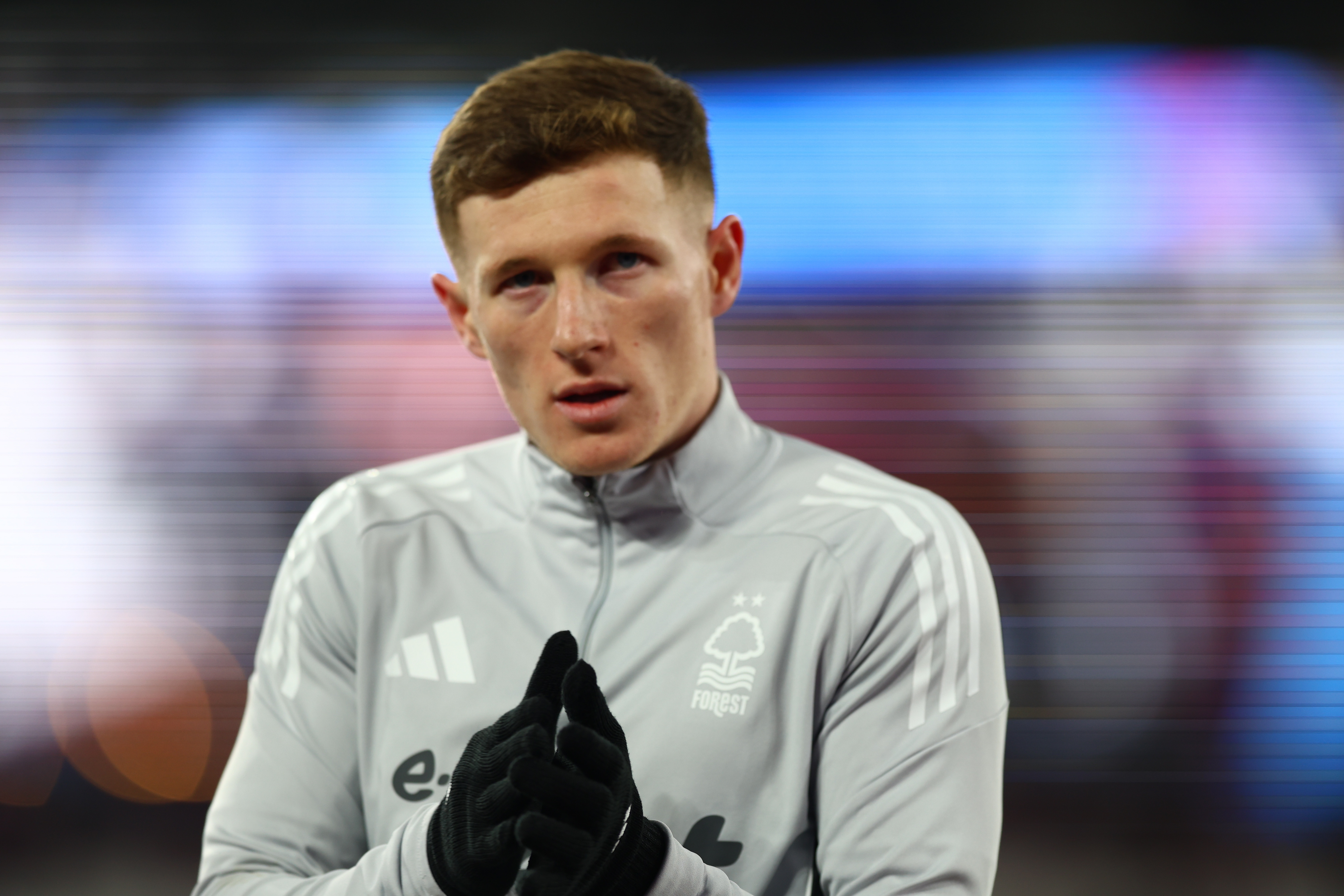 邮报:曼联仍将埃利奥特·安德森视为引援首选,需与曼城全力竞争