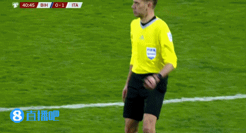 你俩都干了...两位国米球员：巴斯托尼、邓弗里斯今晚双双吃直红